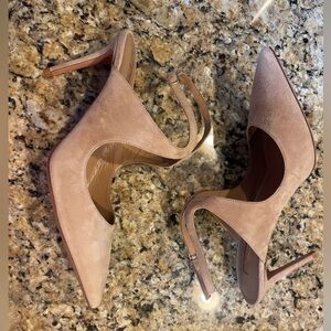 Aquazarra tan heels 38 NWOT